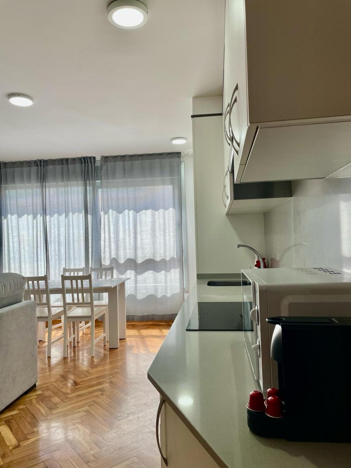 Cies Premium Suitel Garcia Barbon 73 - Love Your Stay 比戈 外观 照片
